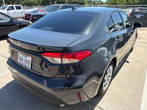 Used 2026 Toyota Corolla LE FWD image 4