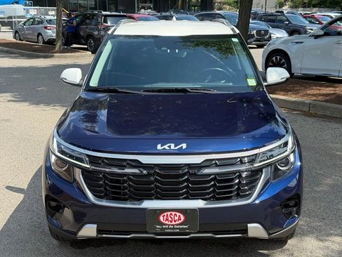 Used 2024 Kia Seltos S FWD image 2