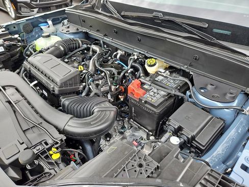 New 2026 Ford Bronco Sport Outer Banks image 15