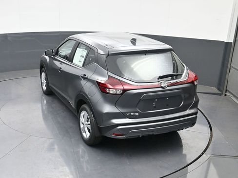 New 2025 Nissan Kicks Play S image 29