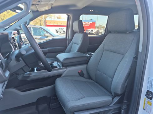 New 2025 Ford F150 XLT w/ Equipment Group 302A MID image 14