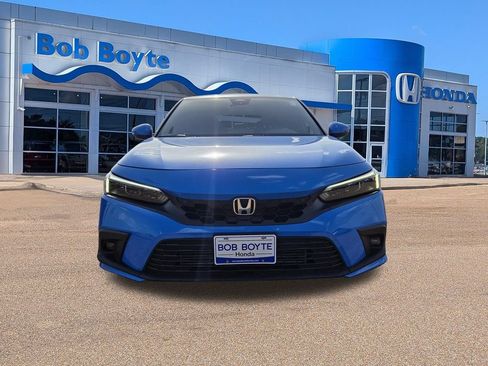 Used 2024 Honda Civic Sport Touring image 2