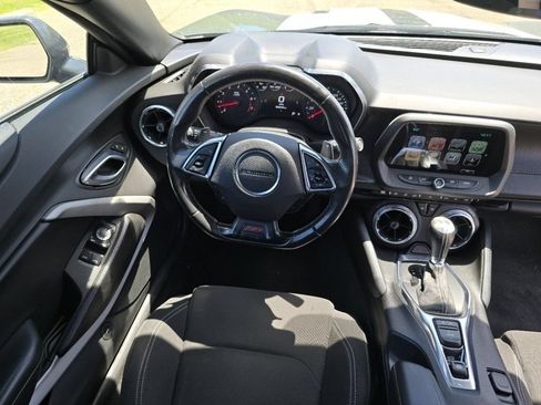 Used 2018 Chevrolet Camaro SS RWD image 21