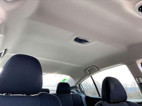 Used 2022 Subaru Legacy Premium image 19