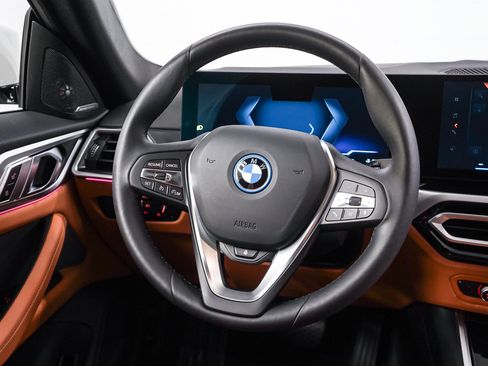 Used 2023 BMW i4 eDrive40 w/ Premium Package RWD image 15