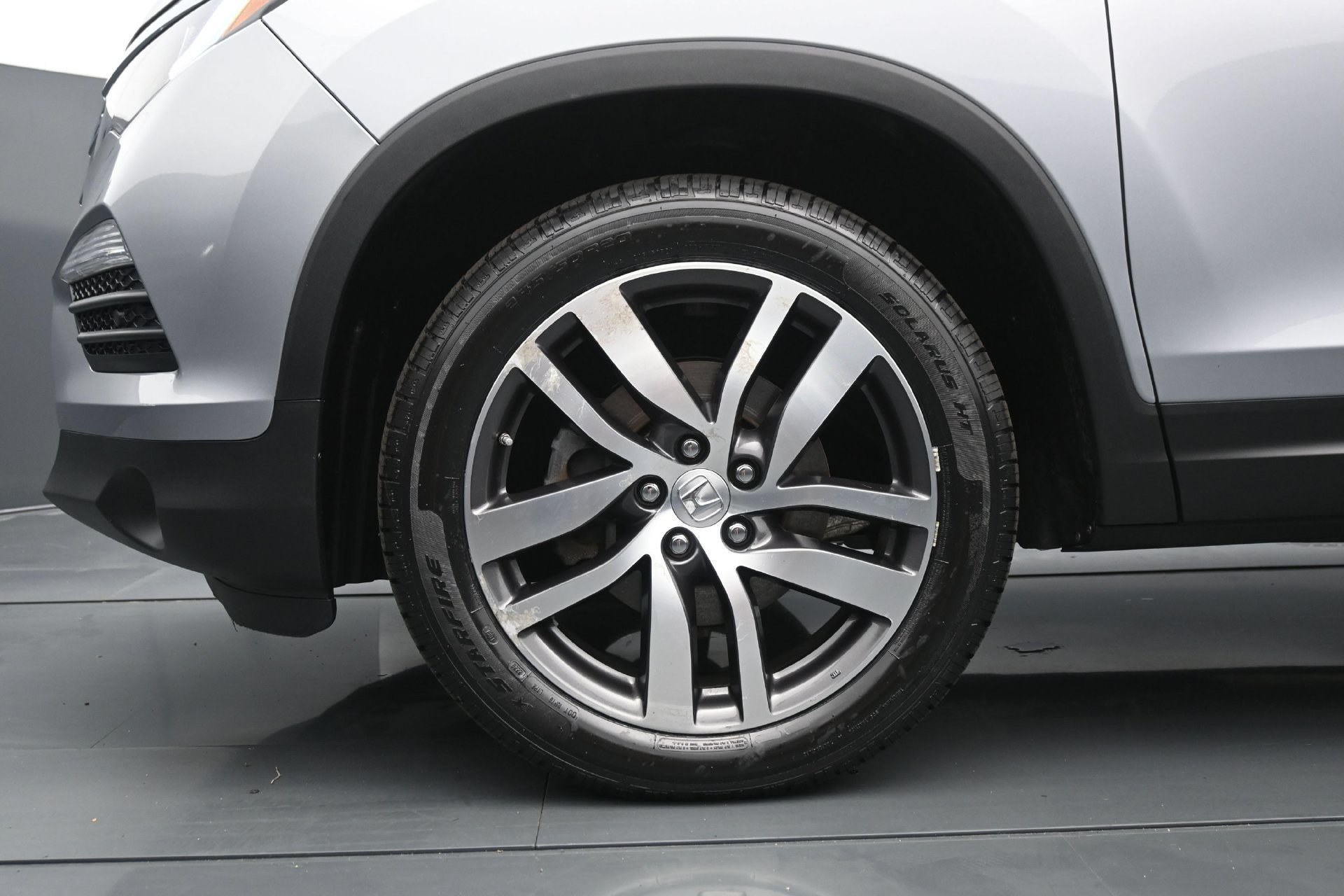 Used 2017 Honda Pilot Touring image 27