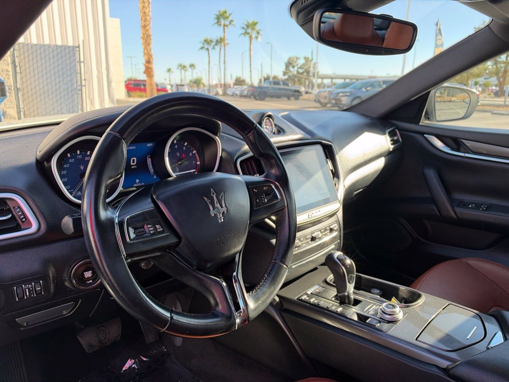 Used 2018 Maserati Ghibli RWD image 15
