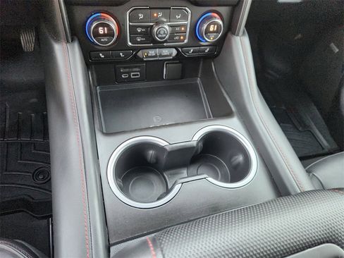 Used 2021 Chevrolet Tahoe RST w/ Luxury Package image 18