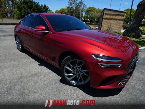 Used 2022 Genesis G70 2.0T RWD image 5