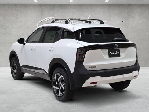 New 2026 Nissan Kicks SV image 14