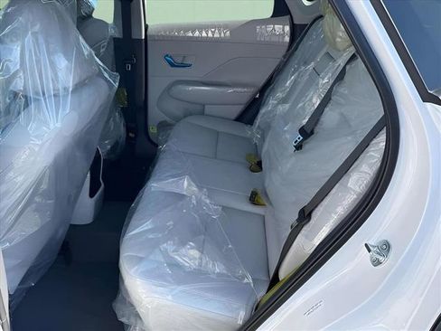 New 2026 Hyundai Kona SEL Premium FWD image 6