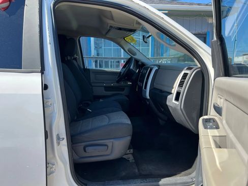 Used 2009 Dodge Ram 1500 Truck SLT RWD image 12