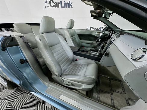 Used 2006 Ford Mustang GT Premium image 29