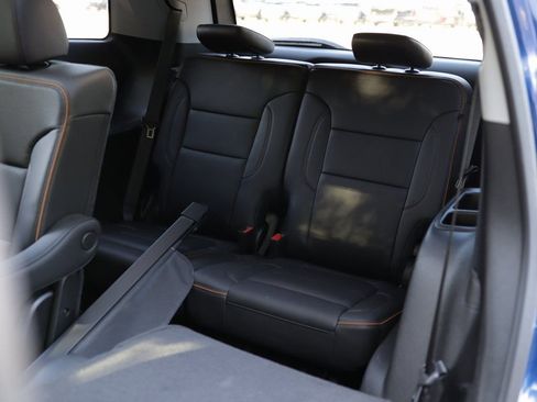 Used 2023 GMC Acadia AT4 w/ GMC Pro Grade Package image 34