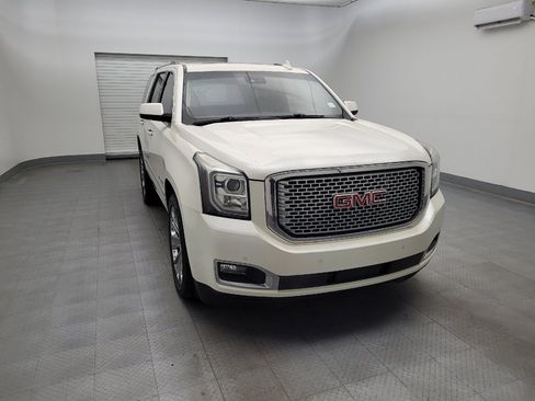 Used 2015 GMC Yukon Denali w/ Premium Package image 14