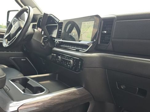 Used 2025 Chevrolet Silverado 2500 LTZ w/ Trail Boss Package AWD/4WD image 23
