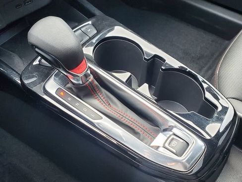 Certified 2024 Chevrolet Trax RS w/ Sunroof Package image 33