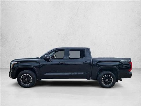 Used 2022 Toyota Tundra SR5 w/ TRD Off-Road Package AWD/4WD image 8