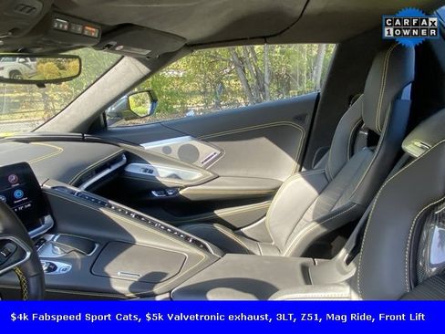 Used 2022 Chevrolet Corvette Stingray Premium Conv w/ Z51 Performance Package image 44