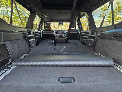 Used 2024 Jeep Grand Wagoneer L Series II w/ Quick Order Packagew 28T image 21