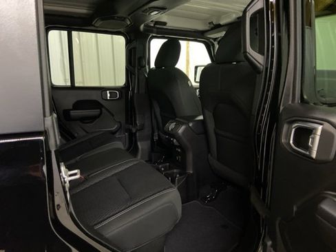 Used 2021 Jeep Gladiator Sport w/ Quick Order Package 24Q 80Th image 14