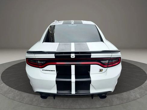Used 2019 Dodge Charger Scat Pack image 11