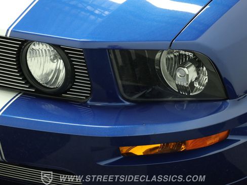 Used 2009 Ford Mustang GT RWD image 20