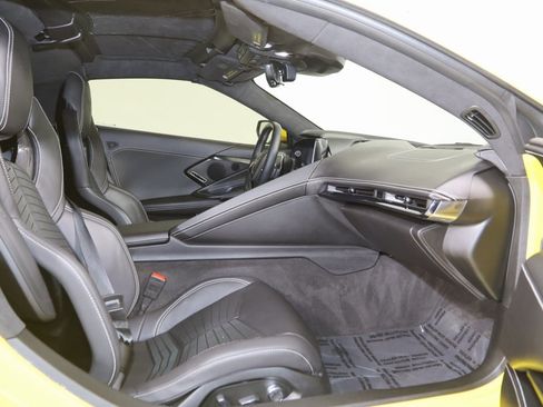 Used 2025 Chevrolet Corvette Stingray Premium Cpe w/ Stealth Interior Trim Package image 13