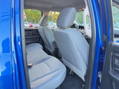 Used 2017 RAM 1500 Express AWD/4WD image 18