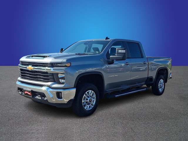 Used 2025 Chevrolet Silverado 2500 LT w/ Convenience Package AWD/4WD image 3