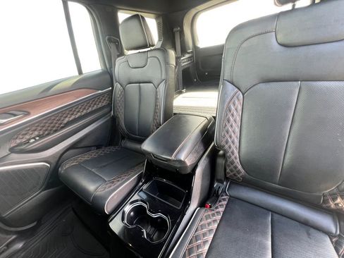 Used 2023 Jeep Grand Cherokee L Summit w/ High Altitude Package image 22