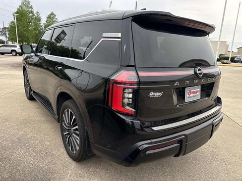 Used 2025 Nissan Armada Platinum Reserve w/ Convenience Package RWD image 7
