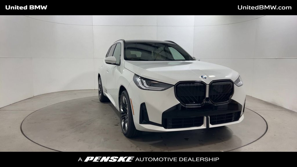 Used 2026 BMW X3 xDrive30i w/ M Sport Package AWD/4WD image 2