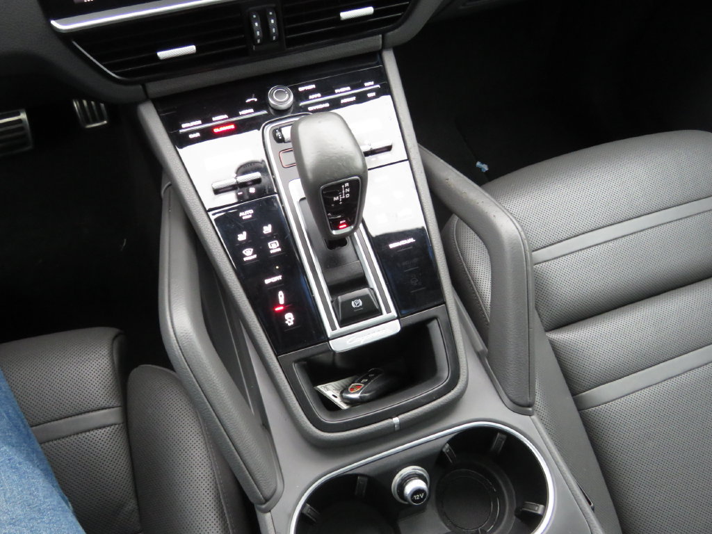 Used 2019 Porsche Cayenne S AWD/4WD image 24