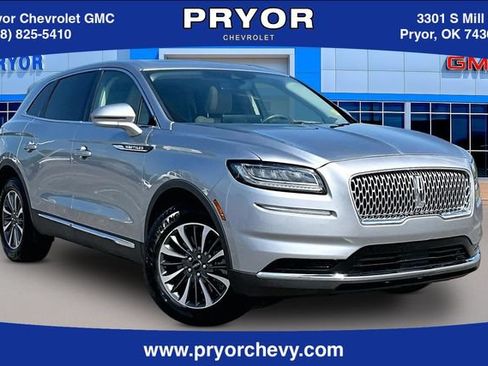 Used 2023 Lincoln Nautilus Reserve w/ Cargo Utility Package FWD image 1