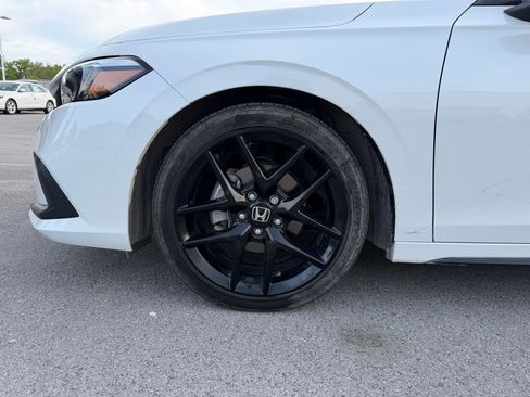Used 2023 Honda Civic Sport image 7