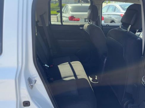 Used 2017 Jeep Patriot Sport w/ Power Value Group image 23