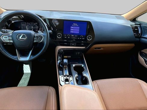 Used 2025 Lexus NX 250 FWD w/ Accessory Package (2T) image 16