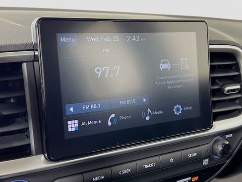 New 2026 Hyundai Venue SE image 21