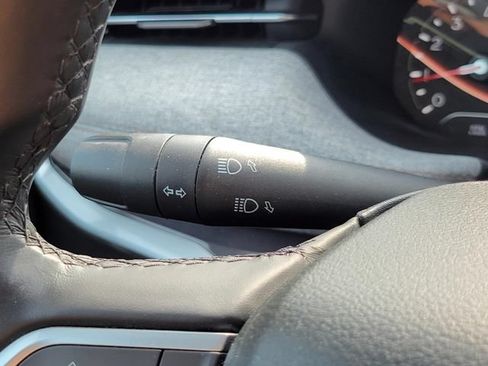 Used 2022 Jeep Compass Latitude AWD/4WD image 16