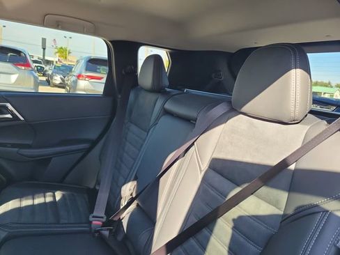 New 2026 Mitsubishi Outlander SE image 13