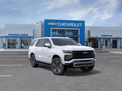 New 2026 Chevrolet Tahoe Z71 w/ Sun And Tow Package AWD/4WD image 9
