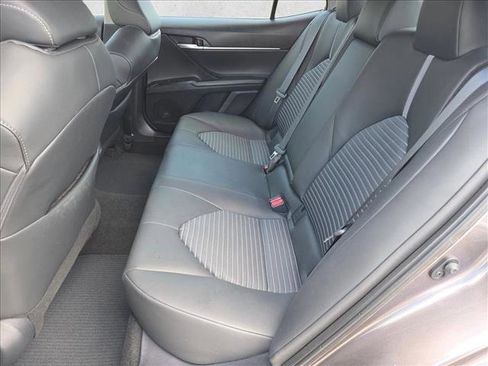 Used 2024 Toyota Camry SE FWD image 13
