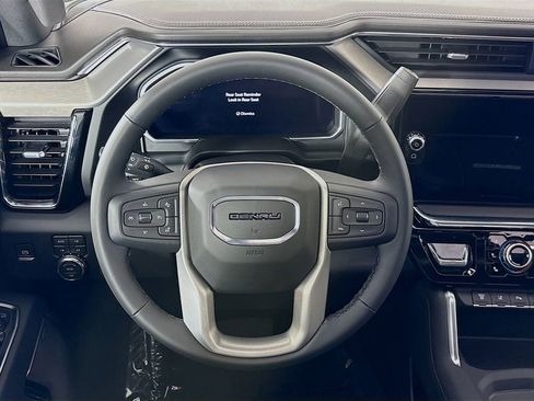 New 2026 GMC Sierra 3500 Denali w/ Denali Reserve Package AWD/4WD image 11