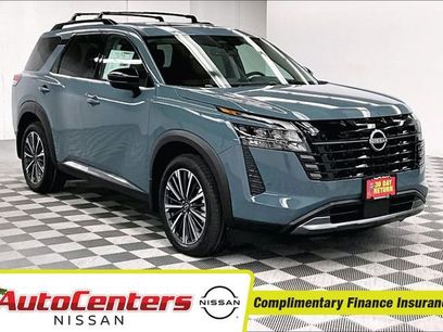 New 2026 Nissan Pathfinder Platinum w/ Cargo Package