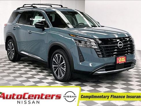 New 2026 Nissan Pathfinder Platinum w/ Cargo Package AWD/4WD image 1