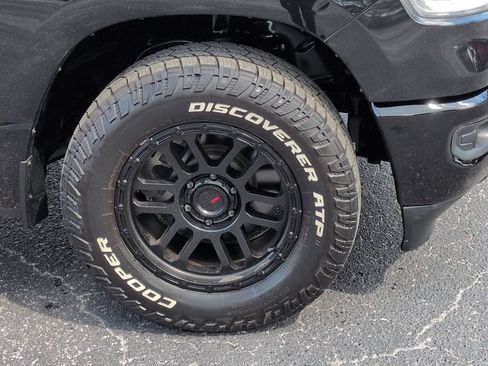 Used 2019 RAM 1500 Big Horn RWD image 10