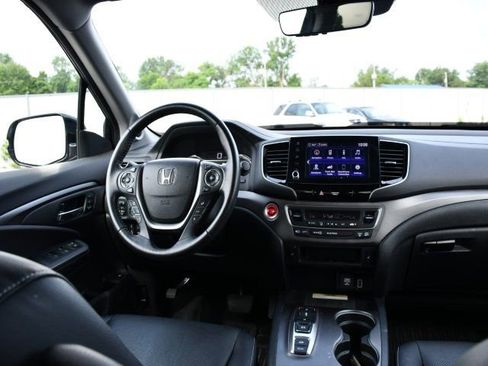 Used 2023 Honda Ridgeline RTL-E image 23