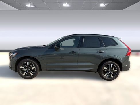 New 2026 Volvo XC60 B5 Plus w/ Climate Package AWD/4WD image 2