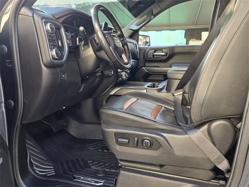 Certified 2022 GMC Sierra 1500 AT4 w/ AT4 Premium Package image 13